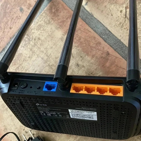 Excellent TP-Link 450Mbps Wireless Network Router WiFi Wi-Fi Multimodal Router - Picture 3 of 4